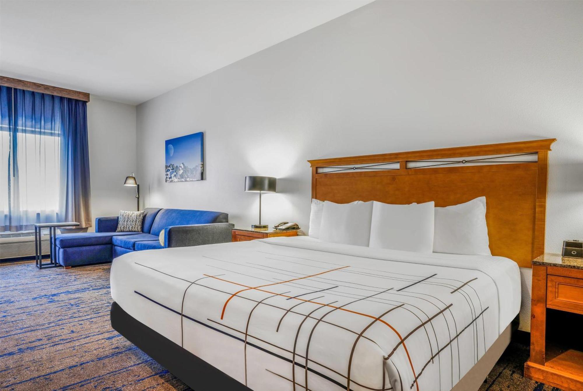Hotel La Quinta By Wyndham 3*